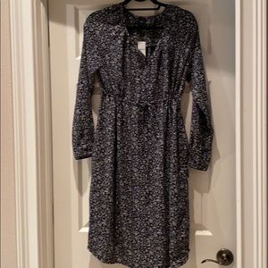 Gap long sleeve M black & white flower dress NWT